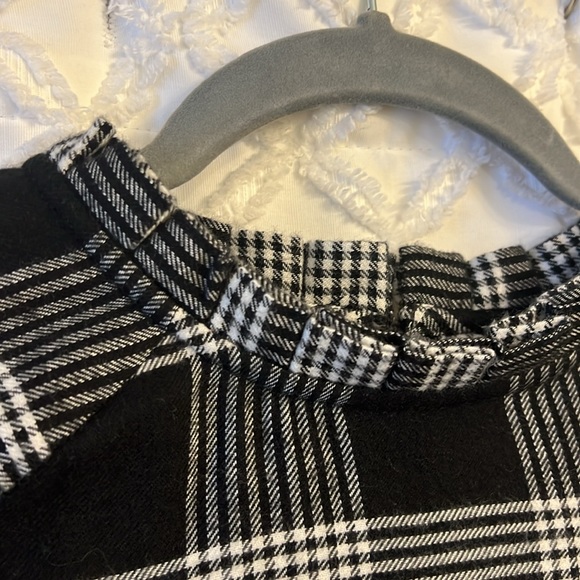 LOFT Ruffle Neck Flannel - Picture 2 of 7